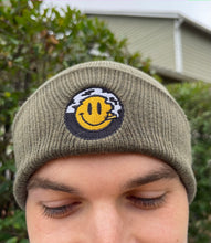 Load image into Gallery viewer, Stoned Smiley Beanie
