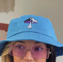 Load image into Gallery viewer, Yin Yang Drip Bucket Hat
